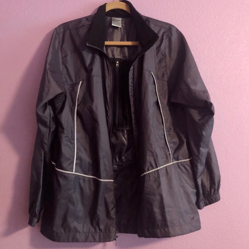 Retro Nike running jacket